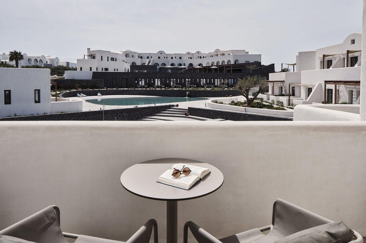 Orama Hotel & Spa 산토리니 외부 사진 The Hotel's Pool