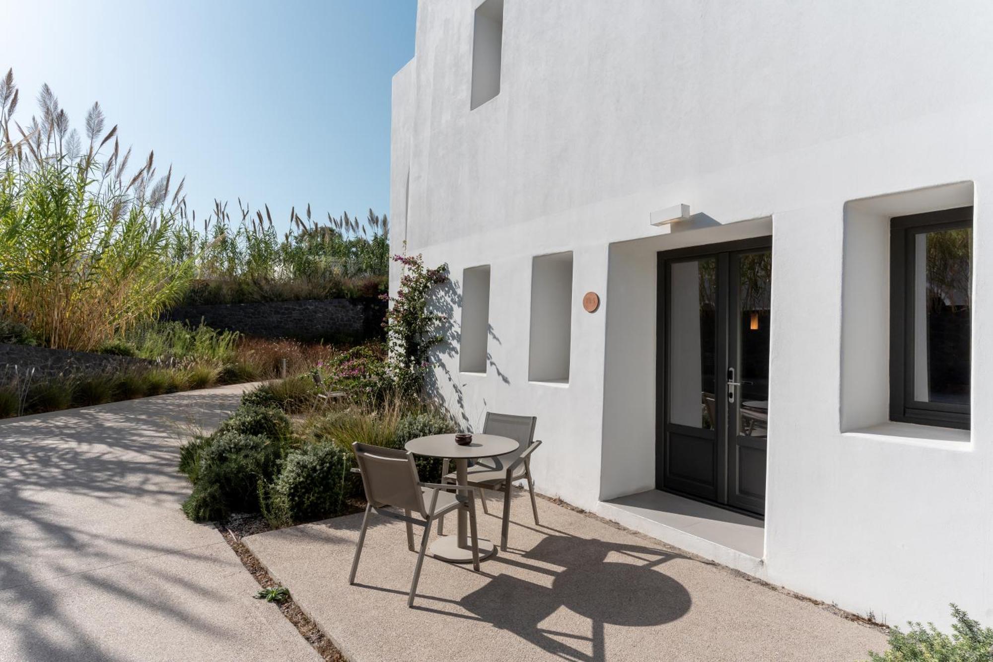 Orama Hotel & Spa 산토리니 외부 사진 The house of the artist in Mykonos